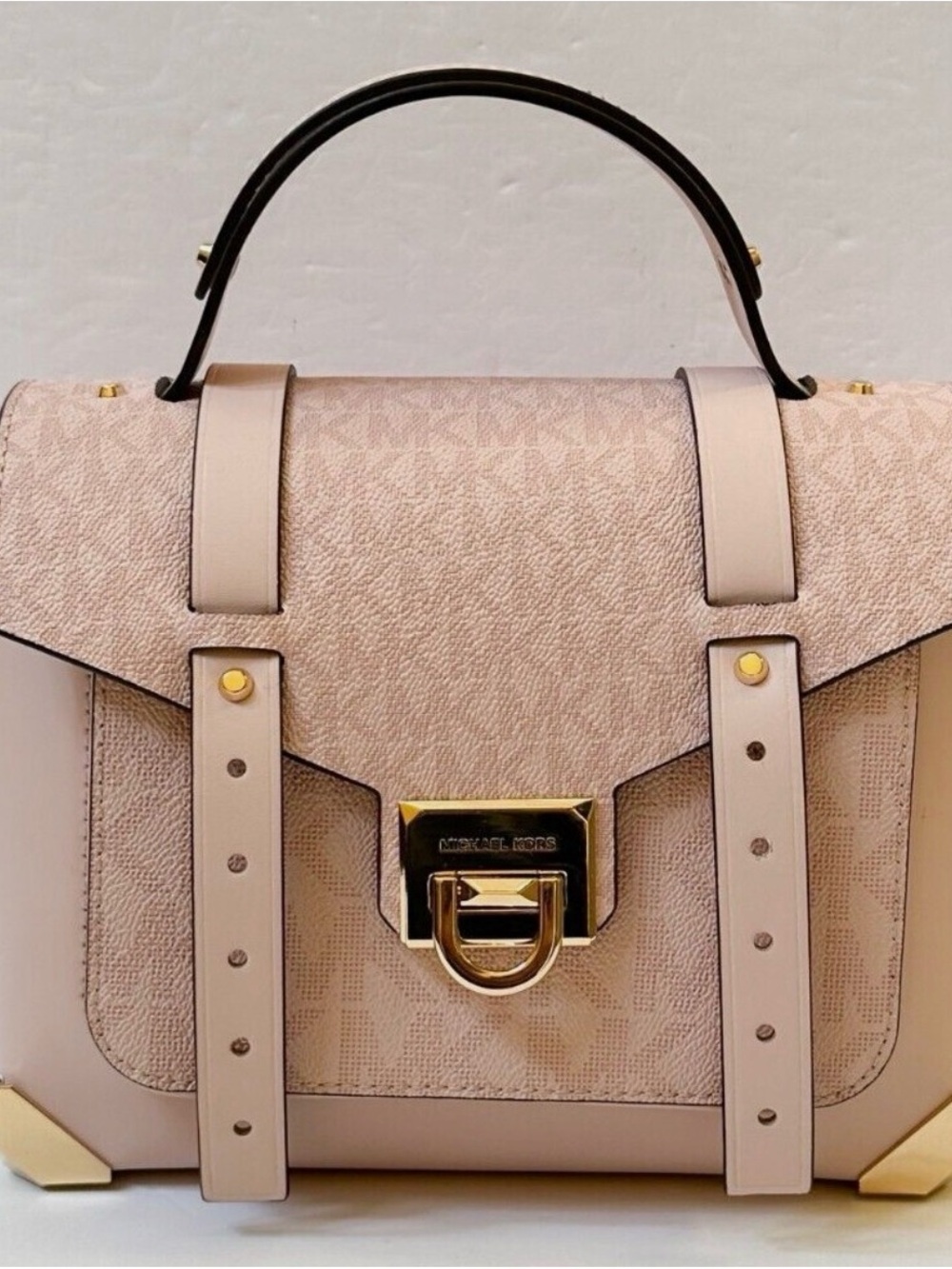 Michael Kors Manhattan Light Blush Pink Top-Handle Satchel w/ Gold Hardware EUC